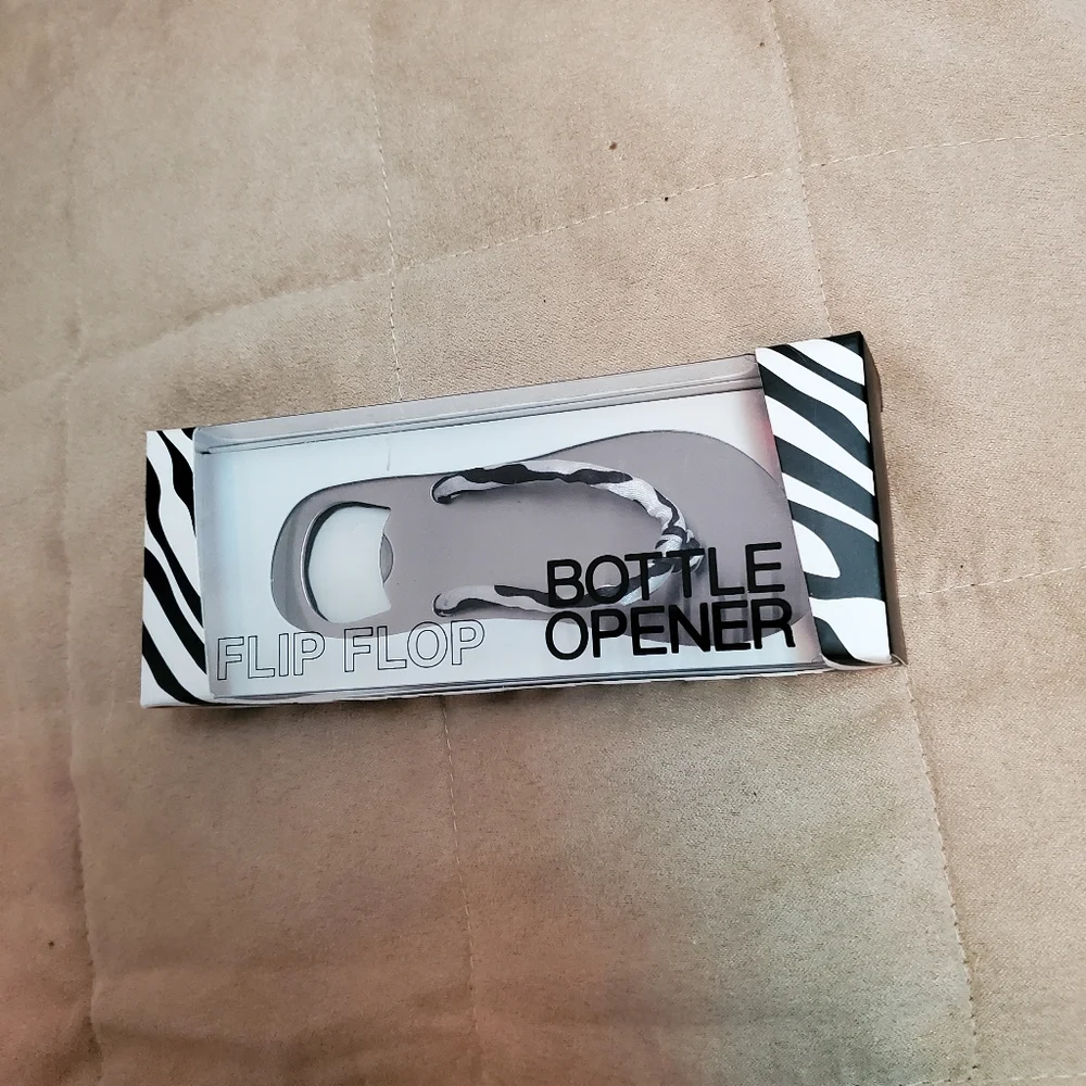 NWOT Flip Flop Bottle Opener - Zebra  by Wild Eye Designs - Picture 2 of 4